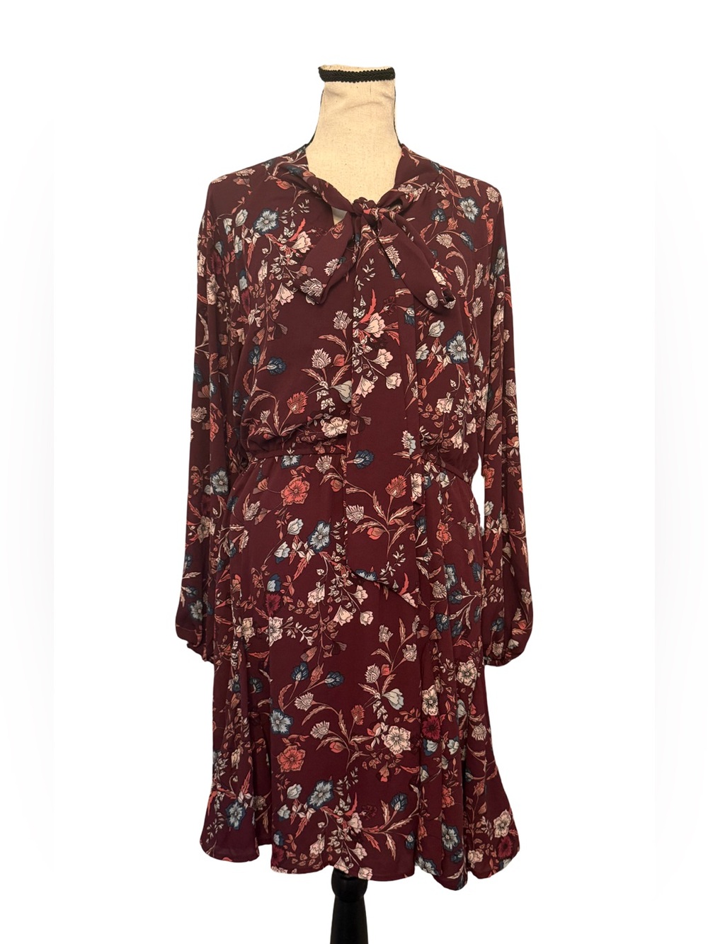 CeCe Floral Tie Neck Mini Dress Women’s Medium Burgundy Purple Long Sleeve NWT